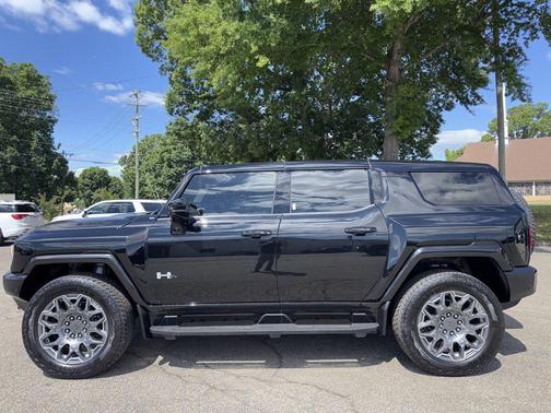 Void Black 2024 GMC HUMMER EV SUV 3X
