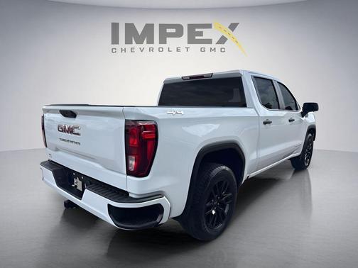 Summit White 2024 GMC Sierra 1500 Pro
