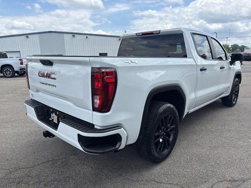 Summit White 2024 GMC Sierra 1500 Pro