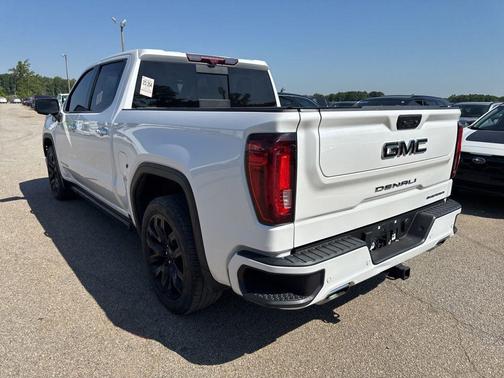 White 2024 GMC Sierra 1500 Denali