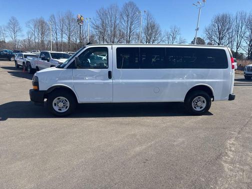 2024 Chevrolet Express 3500 RWD 3500 Extended Wheelbase LS
