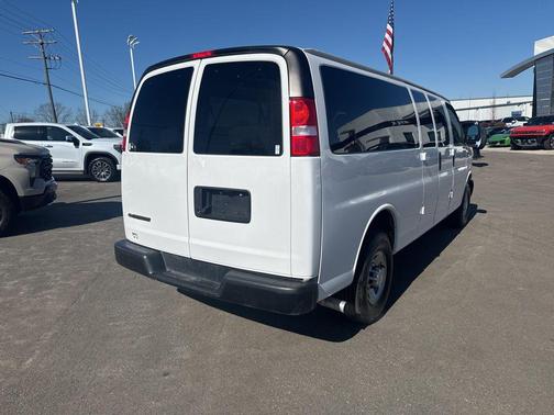 2024 Chevrolet Express 3500 RWD 3500 Extended Wheelbase LS