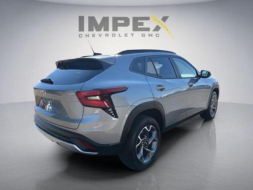 Gray 2025 Chevrolet Trax LT