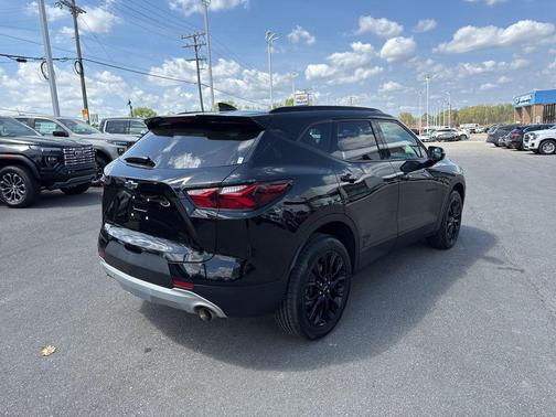 Black 2022 Chevrolet Blazer 2LT