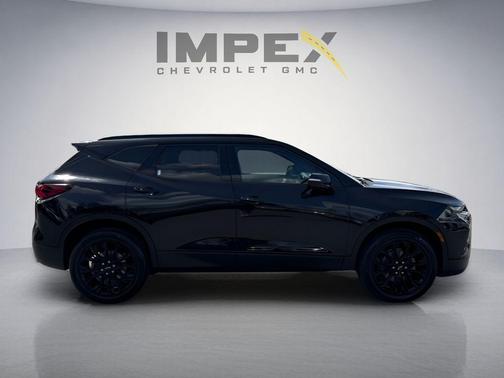 Black 2022 Chevrolet Blazer 2LT