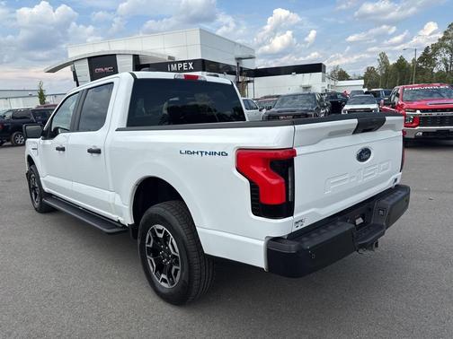2022 Ford F-150 Lightning Pro