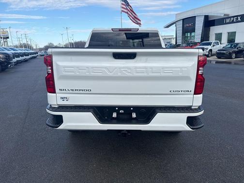 2026 Chevrolet Silverado 1500 Custom