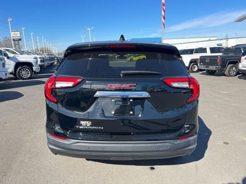 2022 GMC Terrain SLE