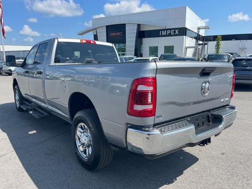 2024 RAM 3500 Tradesman Crew Cab 4x4 8' Box