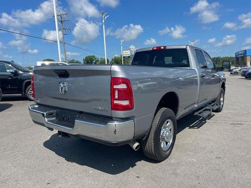 2024 RAM 3500 Tradesman Crew Cab 4x4 8' Box