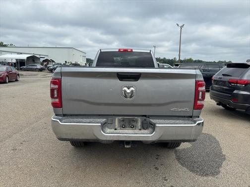 2024 RAM 3500 Tradesman Crew Cab 4x4 8' Box