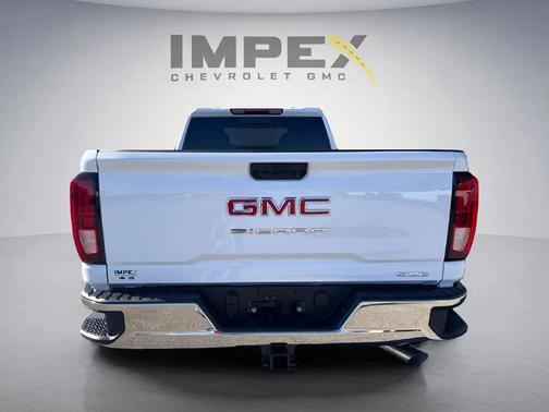Summit White 2026 GMC Sierra 2500 SLE