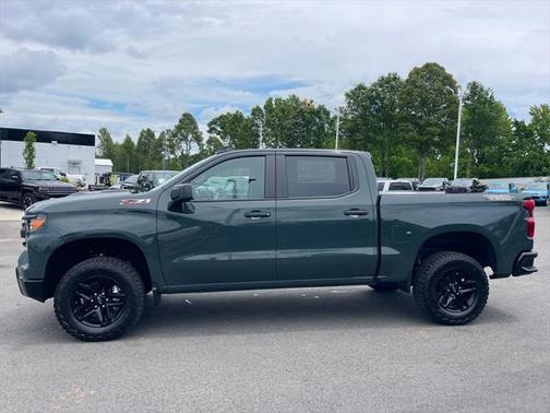 2025 Chevrolet Silverado 1500 Custom Trail Boss
