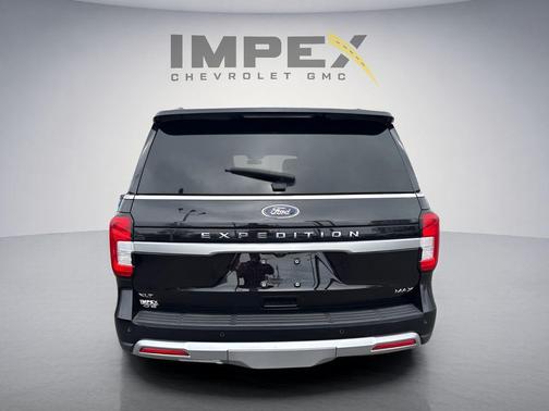 Agate Black Metallic 2024 Ford Expedition Max XLT