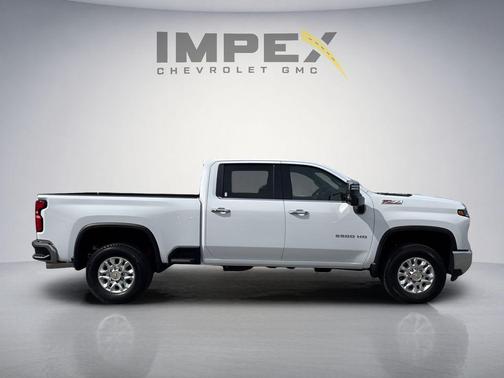 Summit White 2026 Chevrolet Silverado 2500 LTZ
