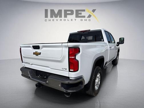 Summit White 2026 Chevrolet Silverado 2500 LTZ