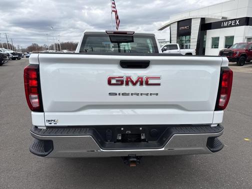 2025 GMC Sierra 1500 Pro