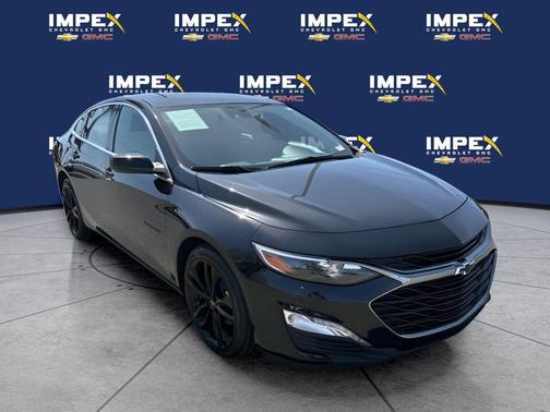 Mosaic Black Metallic 2024 Chevrolet Malibu 1LT