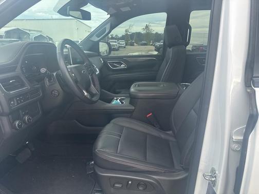 2022 Chevrolet Tahoe 2WD RST