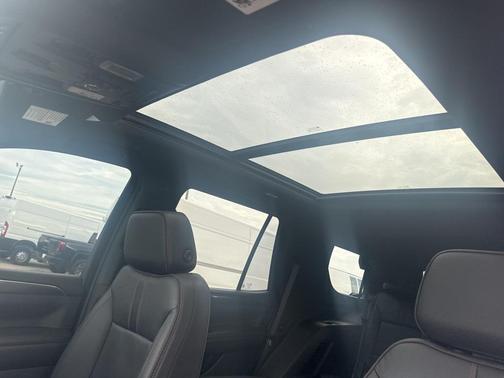 2022 Chevrolet Tahoe 2WD RST