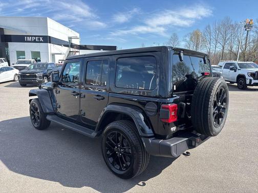 2025 Jeep Wrangler 4xe Sahara
