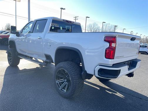 2021 Chevrolet Silverado 3500 High Country