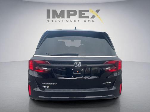 Crystal Black Pearl 2025 Honda Odyssey Sport-L