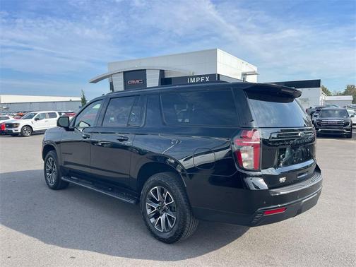 2024 Chevrolet Suburban 4WD Z71