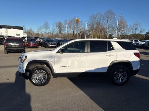 2025 GMC Terrain AWD Elevation