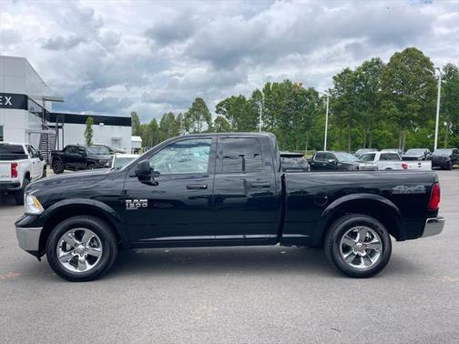 2024 RAM 1500 Classic SLT
