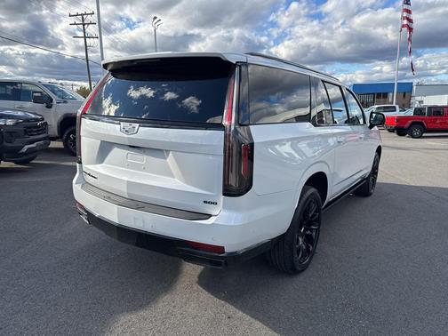 2021 Cadillac Escalade ESV Sport Platinum