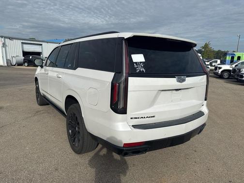 2021 Cadillac Escalade ESV Sport Platinum