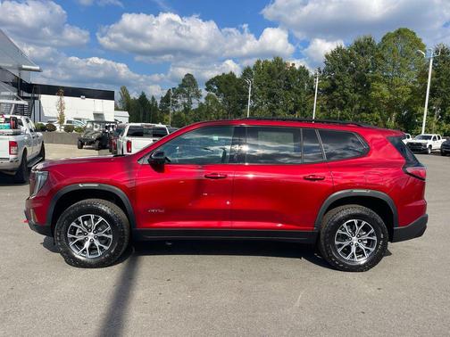 2025 GMC Acadia AWD AT4