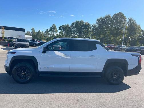 2026 Chevrolet Silverado EV LT