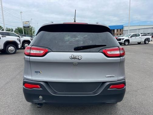 2018 Jeep Cherokee Latitude