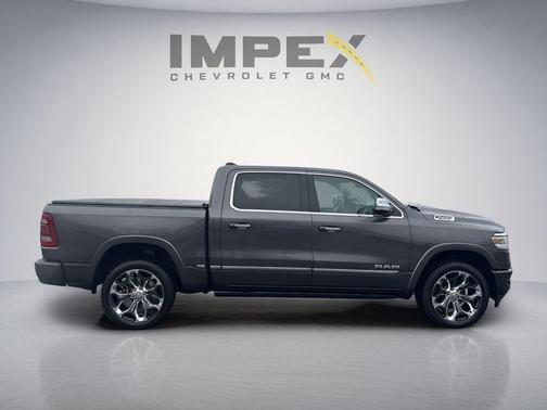 Granite Crystal Metallic Clearcoat 2020 RAM 1500 Limited
