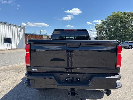Black 2026 Chevrolet Silverado 2500 High Country