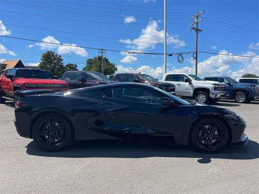 2026 Chevrolet Corvette Stingray w/2LT