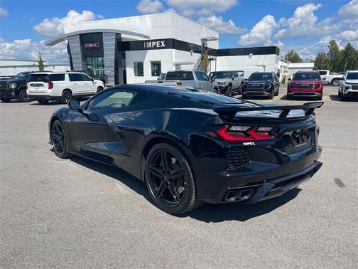 2026 Chevrolet Corvette Stingray w/2LT