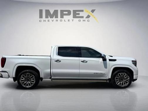 Glacier White Tricoat 2026 GMC Sierra 1500 Denali Ultimate