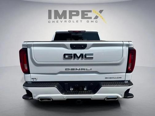 Glacier White Tricoat 2026 GMC Sierra 1500 Denali Ultimate