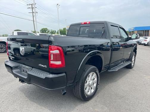 2022 RAM 2500 Laramie Crew Cab 4x4 6'4' Box