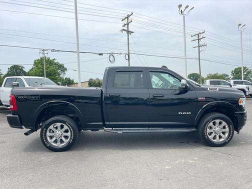2022 RAM 2500 Laramie Crew Cab 4x4 6'4' Box