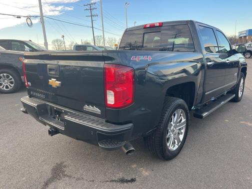 2017 Chevrolet Silverado 1500 High Country