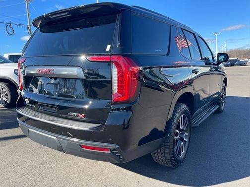 2021 GMC Yukon 4WD AT4