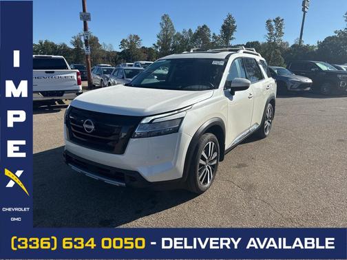 2024 Nissan Pathfinder Platinum FWD