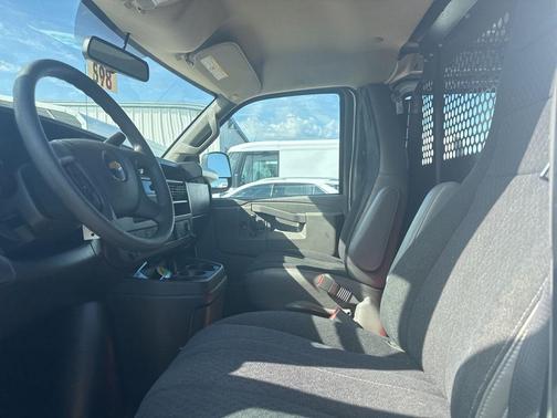 Summit White 2024 Chevrolet Express 2500 LT