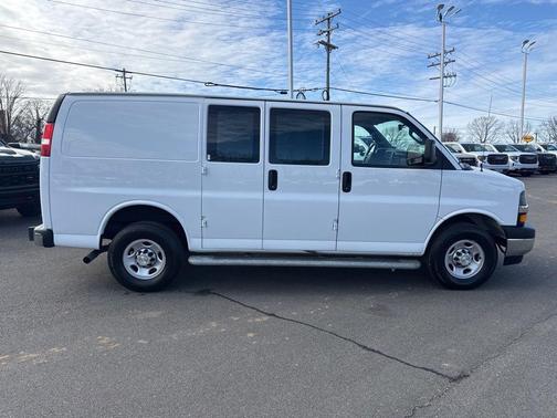 Summit White 2024 Chevrolet Express 2500 LT