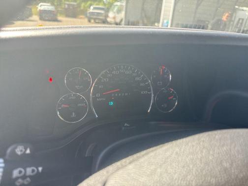 Summit White 2024 Chevrolet Express 2500 LT