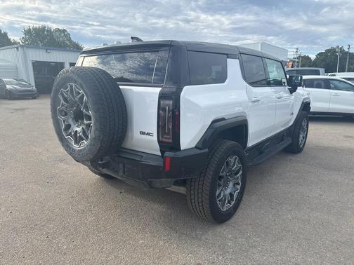2024 GMC HUMMER EV SUV 3X